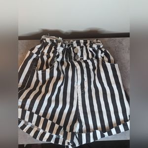 Etophe Studio Black and White Striped Shorts